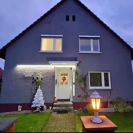 Monteurwohnung Ha-wei -90 M2 アパート