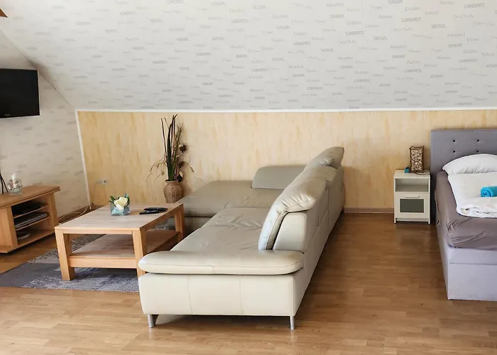 Monteurwohnung Ha-wei -90 M2 Lägenhet Hangen-Weisheim